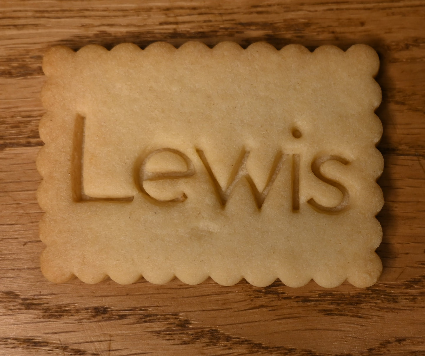 koekjesvorm met naamstempel